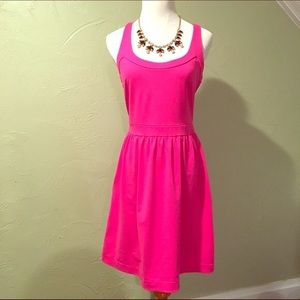 Cynthia Rowley dress . Perfect ! Flattering .